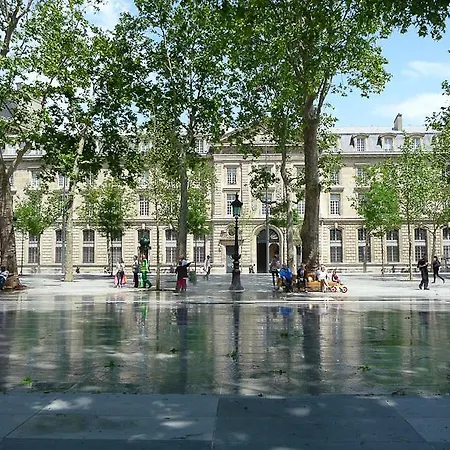 Studio Canal Saint Martin باريس
